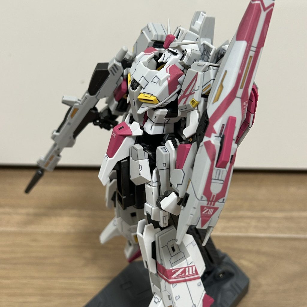 RG Zガンダム3号機をシンプルに作りました｜橘あたごさんの