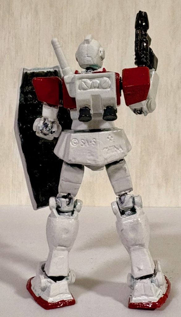 裏から見るとかなり粗いな(gundam-kao10)