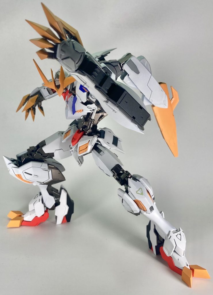 Astaroth P-RIDE→BARBATOS Rebellionここはかなり悩みました。オマージュ元の設定がかなり出ている名前になっているので元を崩さずにどうやって共通項を見出すのかに時間を費やしました。その中でこの名前の部分にはこの機体にこうなって欲しいという思いがあるのではないかと思いました。そういった思いから「ギャラルホルンにとっての史上最悪の反逆者となって欲しい」という願いからRebellion(リベリオン）と名付けました