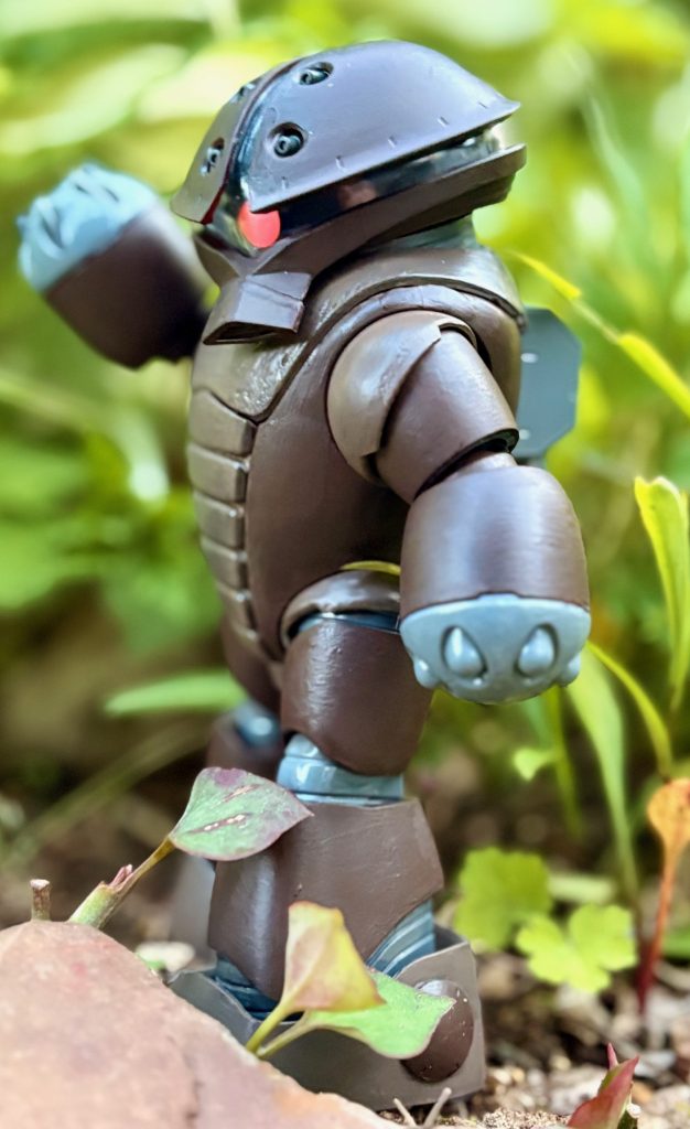 これ以上やられシーンばかりだと殺伐とした感じになるので、アッガイの可愛い振り向きポーズを載せて〆るかな。※気になった事や何か言いたい事があればコメントよろしくお願いします。閲覧いただきありがとうございましたundam-kao2