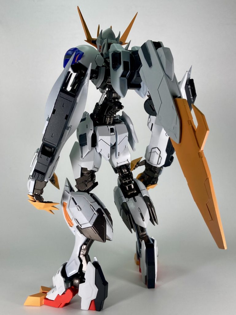 《OsD》→《TiD》これも上記と同じく頭文字で The Iron Devil(鉄華団の悪魔)からとっています。オマージュ元みたくオシャレなものができる気がしなかったのでシンプルなものにしました。