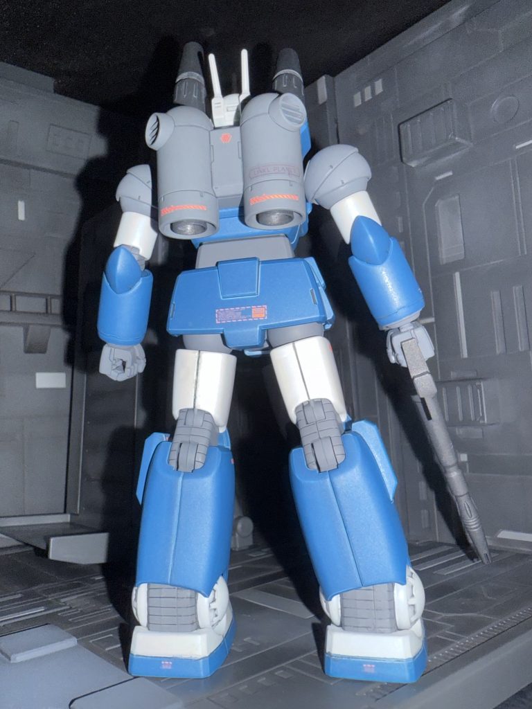 バックパックに LINKL PLANET シールを貼ってみる。