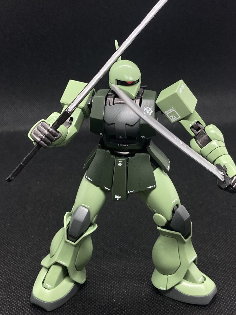 二刀流のポージングって難しい。。。