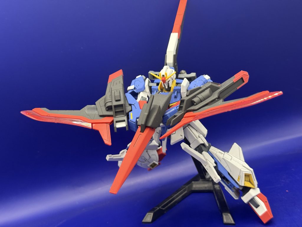 そして必殺のフェニックスバースト!ビルドシリーズならではという感じのギミックですね。