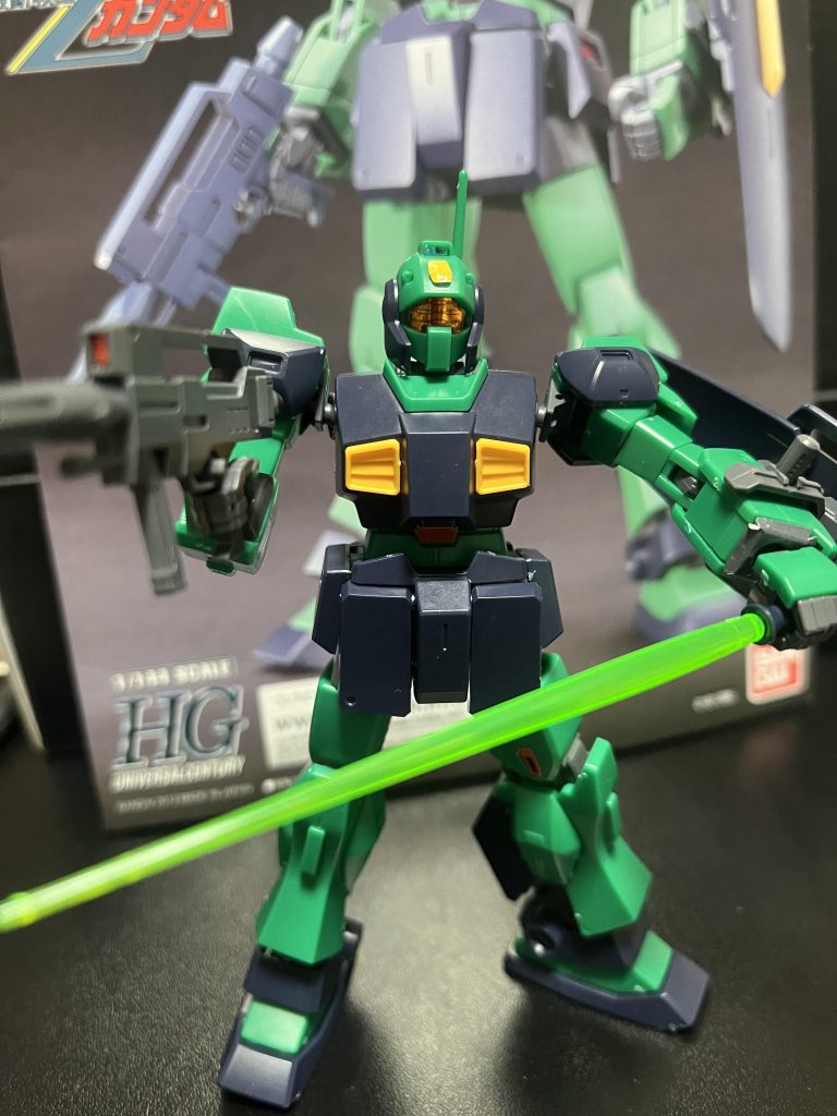 手前のティターンズ量産機を相手に奥の敵にも牽制射撃するイメージで撮りました！😆見て下さりありがとうございました！🙇‍♂️