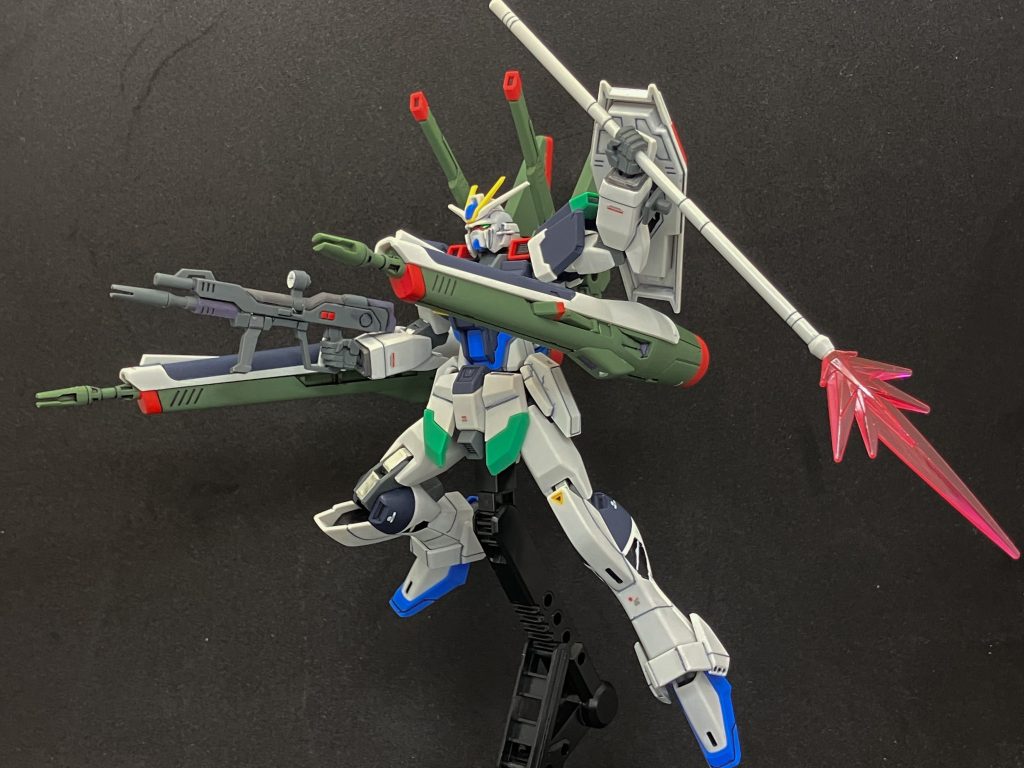 版権イラストで見られるフルバースト+ビームジャベリン装備で。元イラストではジャベリンを持った左手が微妙に開いているのですがさすがに再現は厳しく。