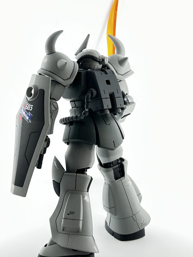 後ろ姿、デカール不足でした😵‍💫