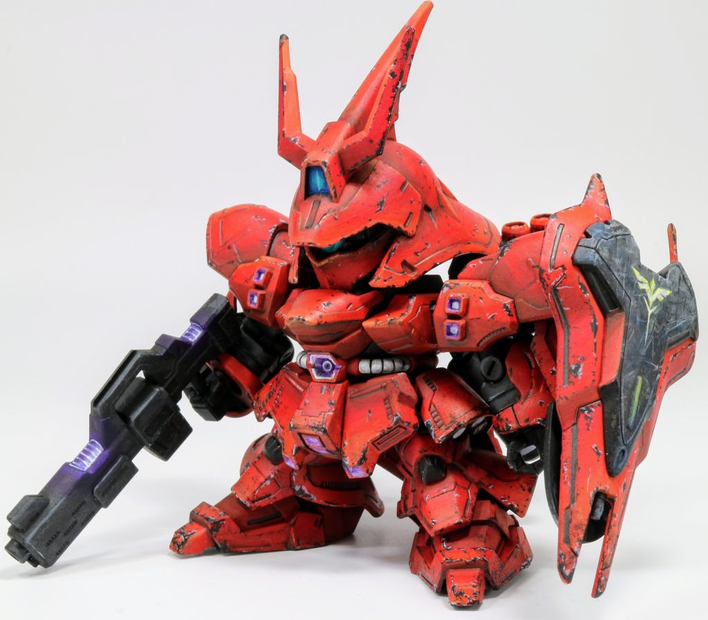 宇宙で戦闘したら爆発の破片やオイル等でこれぐらいは汚れるんじゃないでしょうか?