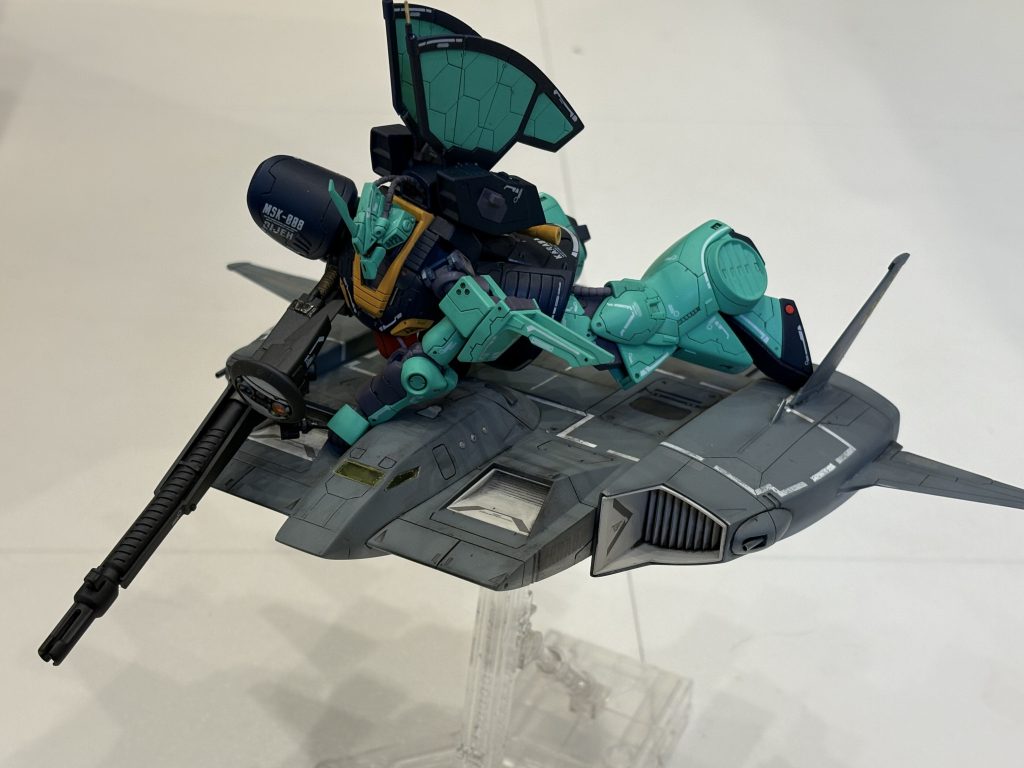 ドダイの上では伏せてるのが基本姿勢ですよね