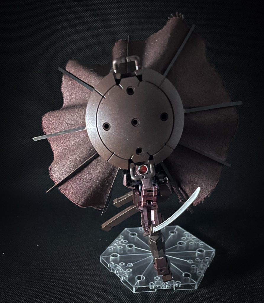 この姿に堕ちてなを、刀を握る。