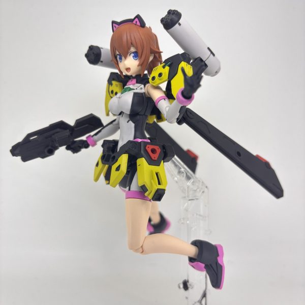 ガンプラ？美プラ？ふつうに作るあばたーふみな