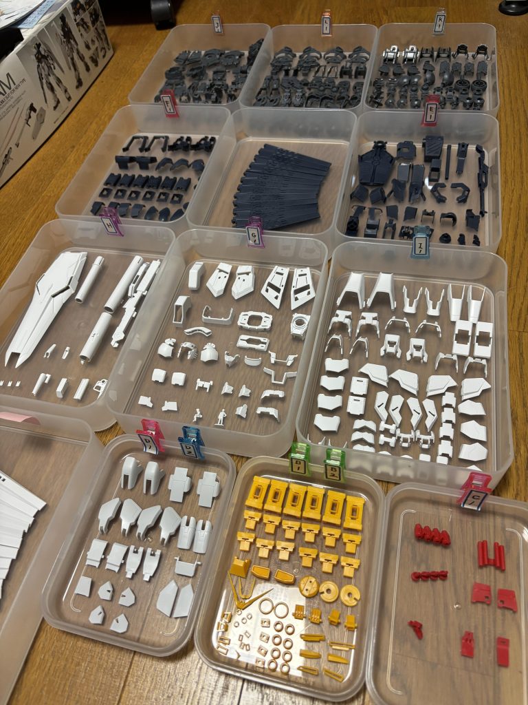 MG 1/100 RX-93 νGUNDAM（ニューガンダム）Ver.Ka–4枚目/制作者：kiyo