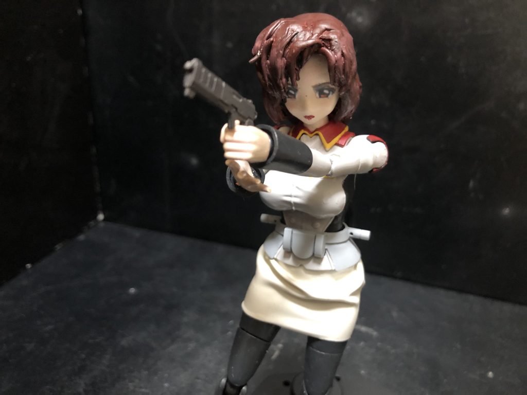 でも銃を持たせてみましょう。あ！艦長だ！