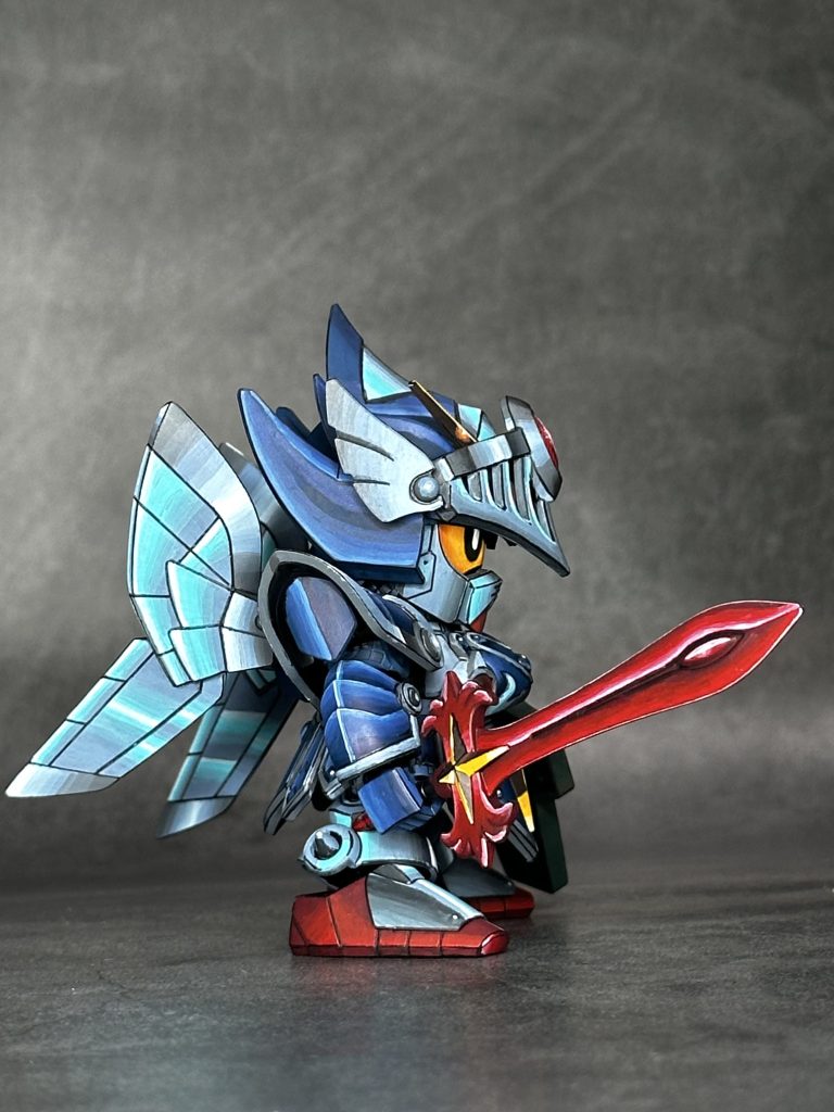 右から。筆目を揃える事で、グラデーションが少し粗くても金属っぽい良い感じになる事を目指しました。結局かなり塗り重ねましたが