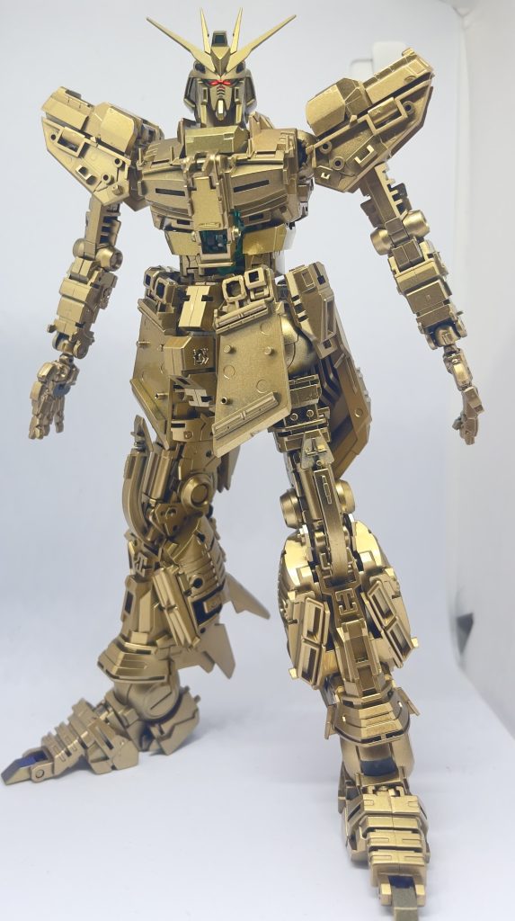 フレームです。   F.S.S.カラーコレクション 06 KOG-AT カッパー照明の都合でゴールドとの差が分からないですね^^;