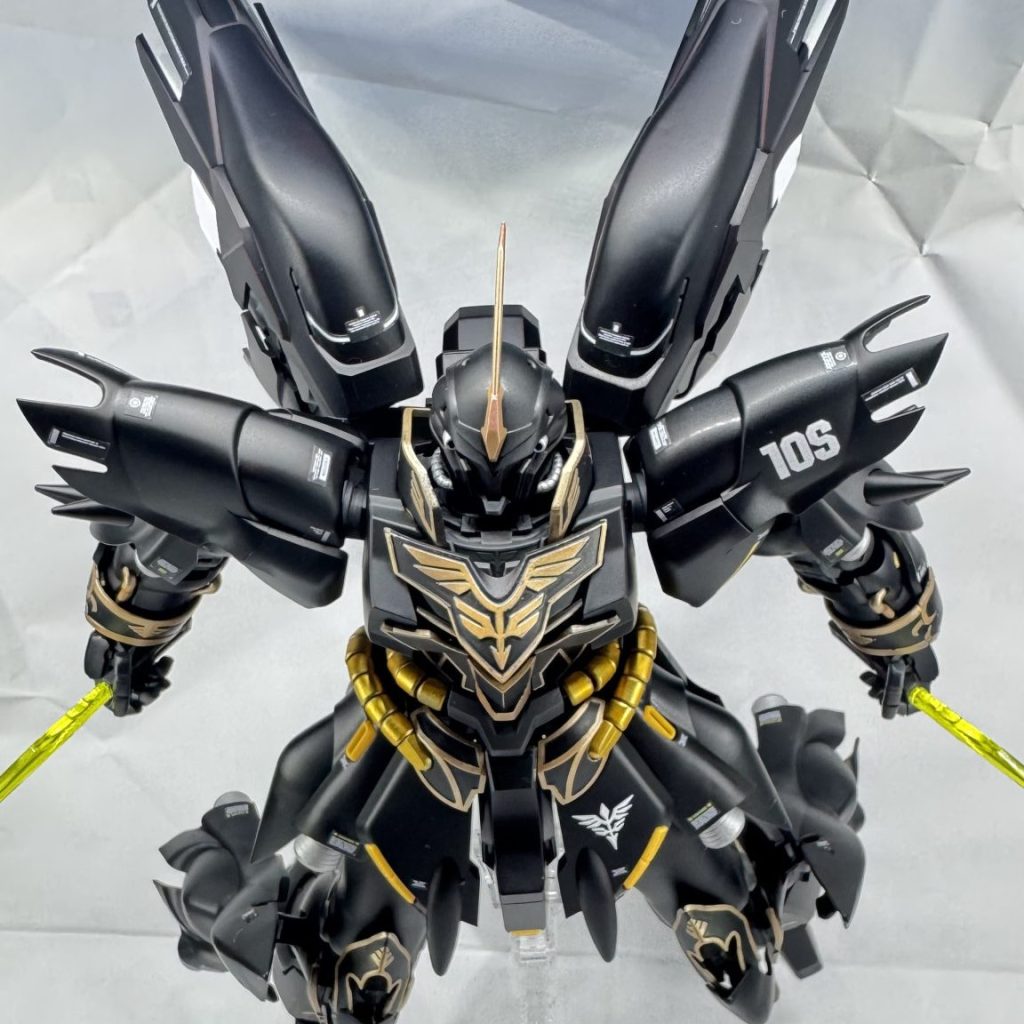 MG シナンジュ 黒塗装