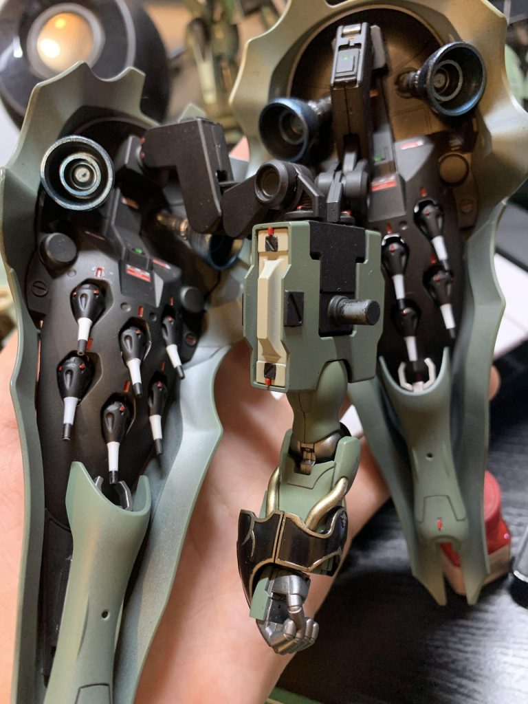 白がリアリティないかなぁとは思いますがお気に入り。