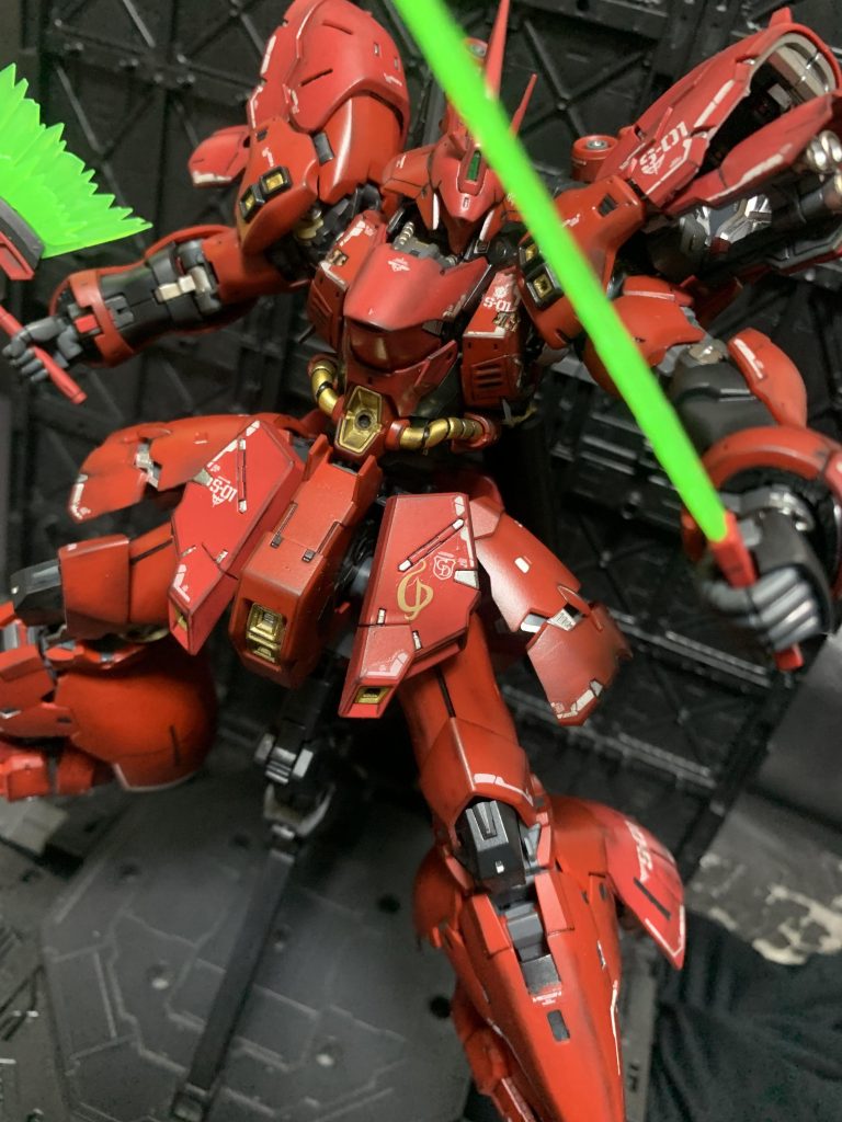 RG サザビー　成形色活かし部分塗装–3枚目/制作者：ツェペリ
