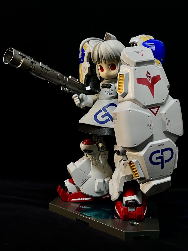 企業向けハイエンドホイホイさんの試作2号機GP01とは別チームが開発。GP01と同じく異常なオーバースペックと天文学的コストにより製品化には至らず。