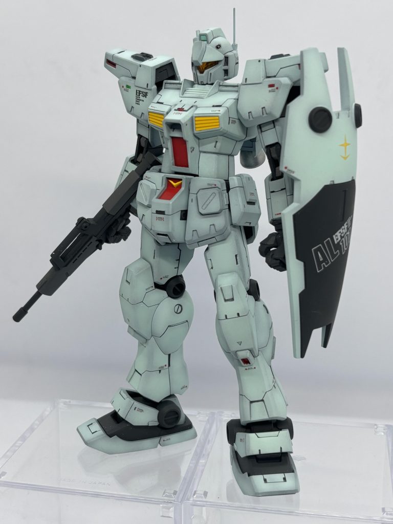 正面から。ノーマルだと寸詰まり感が否めなかったので、首部で1mm、腹部で2.5mm延長。現代風のスマートな体型に改修しました。