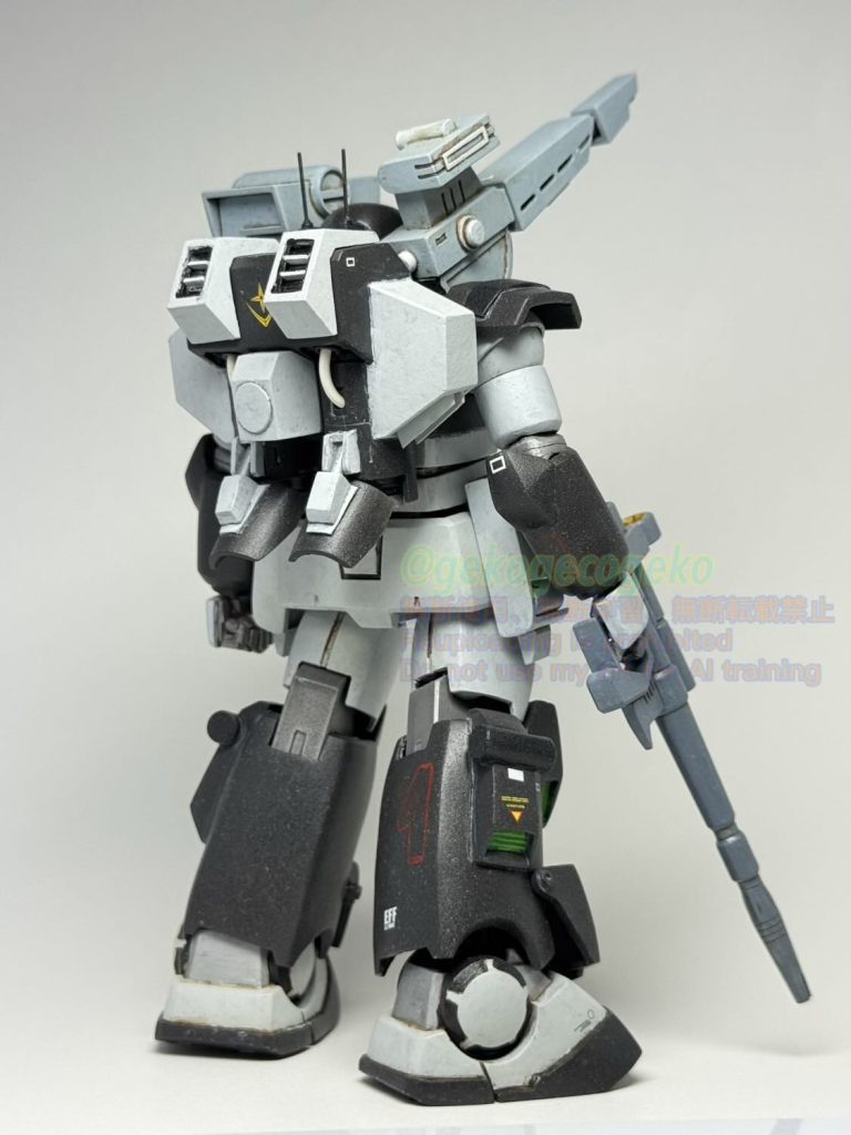 固定モデルで作ってますので動きませんが、立ち姿が様になってると思います。