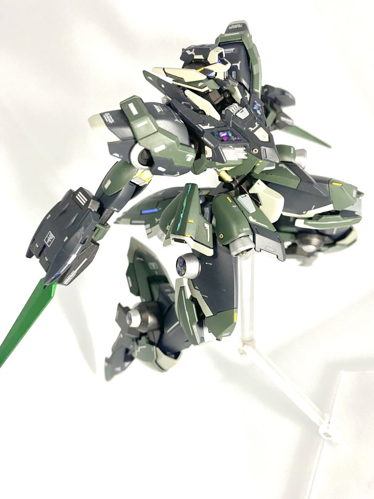 ガンダムマルファス–6枚目/制作者：Pavlov