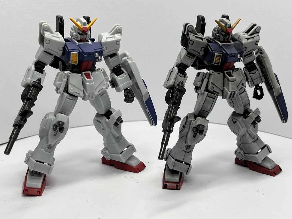 未塗装と比較せっかく2機あるので撮影今は未塗装はジムヘッドになっています(´∀`)