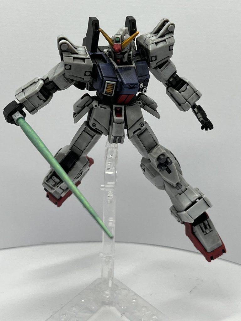 以上、陸戦型ガンダムでした。次はトラック入れて08小隊やりたいですね📷グフやザクを掘り出さなきゃ_(:3」z)_妻が里帰り出産のため実家に帰ってしまったので久々に一人暮らしモードになっております。同僚『👶生まれたらガンプラ作ってられないぞー!お風呂入れたりオムツ替えたりでニッパーなぞ持ってられんぜ?な、何それ⁉︎怖いわぃ:(;゙゚'ω゚'):