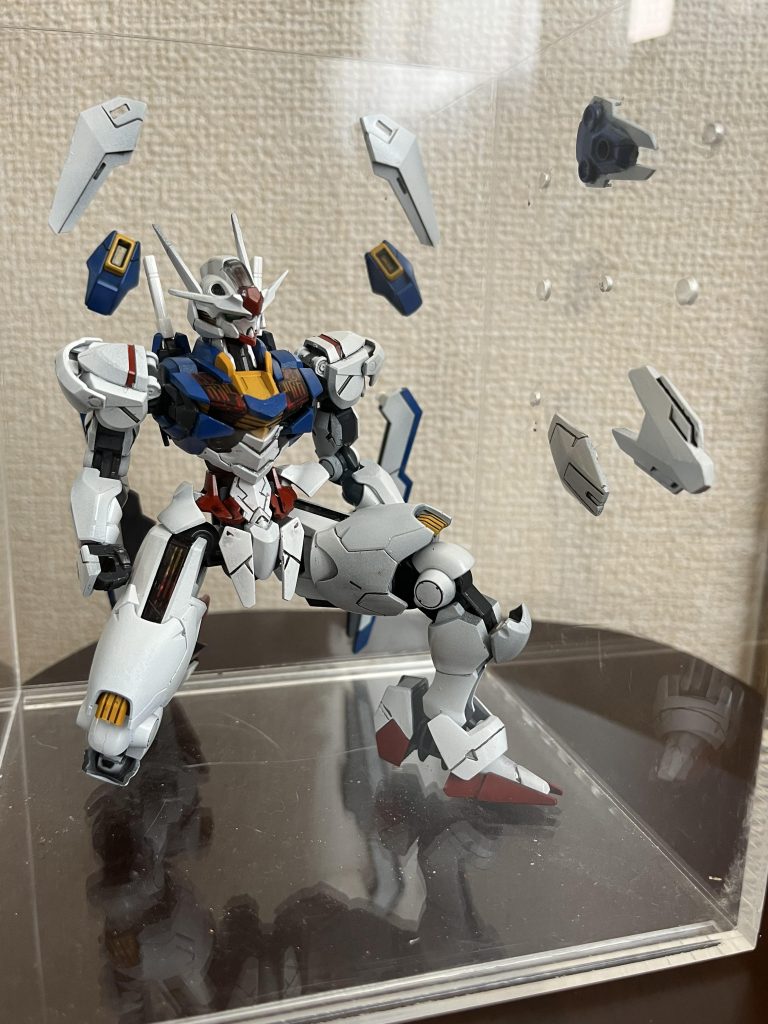 ガンダムエアリアル–3枚目/制作者：じゃがいむ