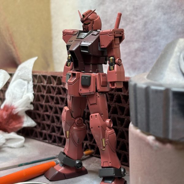 流行りに乗って自分も赤いガンダムを