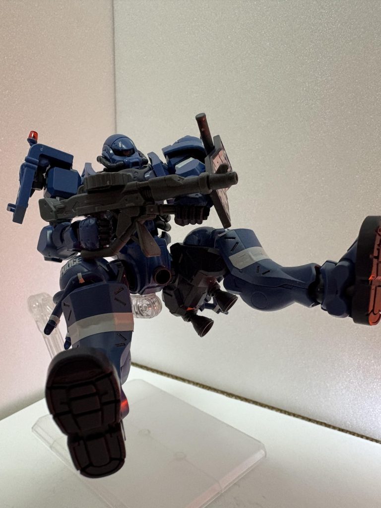 軍警ザク–3枚目/制作者：匿名