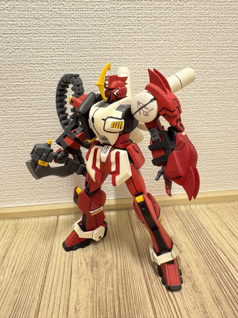 肩のデカールは、写真を見ながら作成いたしました。水転写式デカールになります。なるべくギミックは再現しようと製作いたしました。