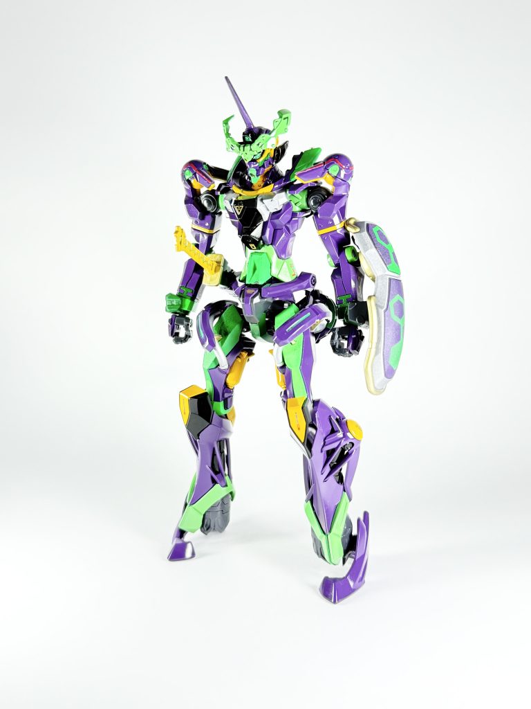 通常立ショットガイアノーツから出ているエヴァカラー？の蛍光グリーンがカッコ良さそうで所々塗ってますが、初めてだったのでクソほどミスってます。。。それから金額見ずにレジに持って行ってメチャ高いのに気づかず、、、そして引くに引けず澄ました顔で会計を済ませたのは内緒でお願いいたします。