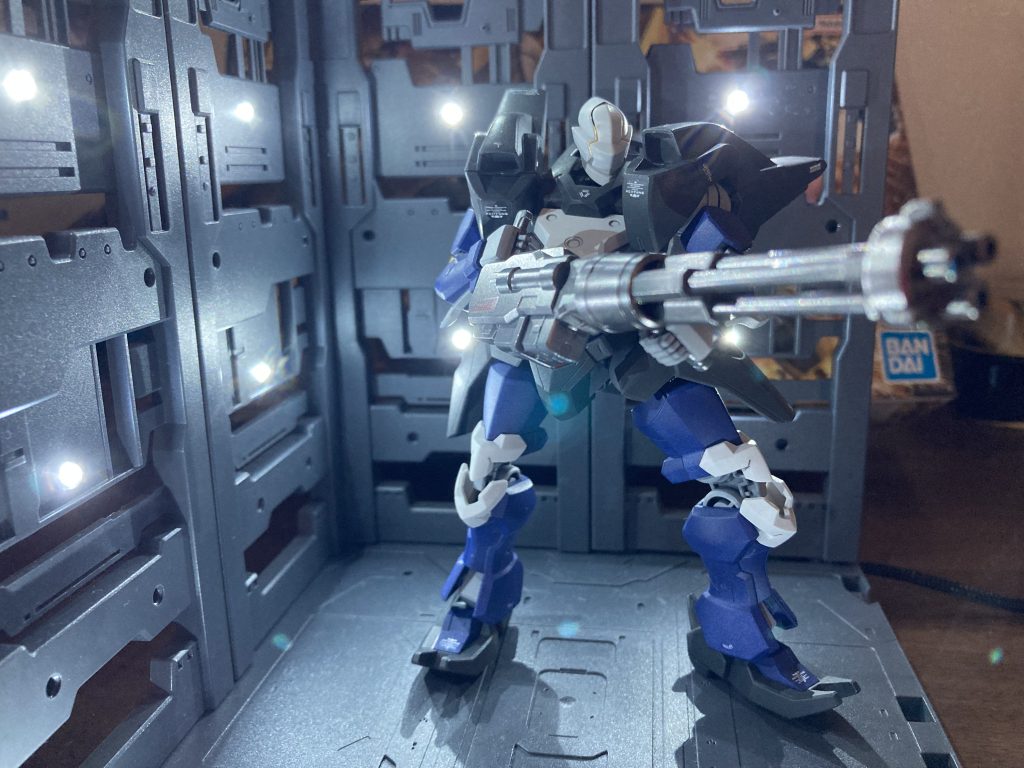 武器は何年か前のビルダーズパーツでもらったガトリングガンに変更