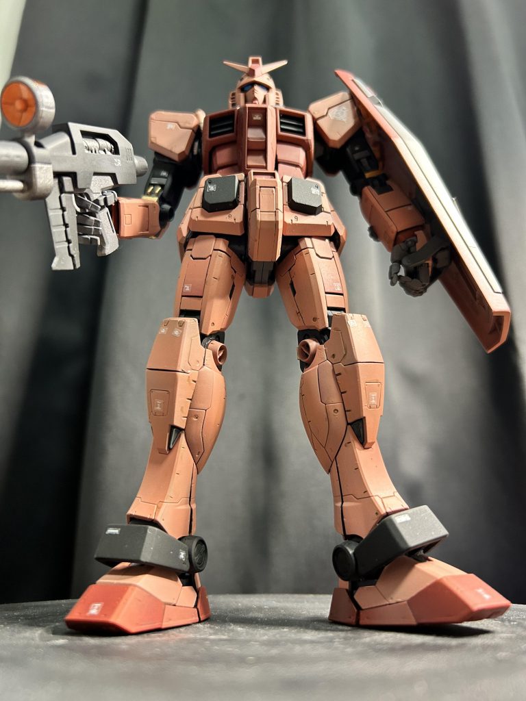 キャスバル専用ガンダム–5枚目/制作者：kimwipes