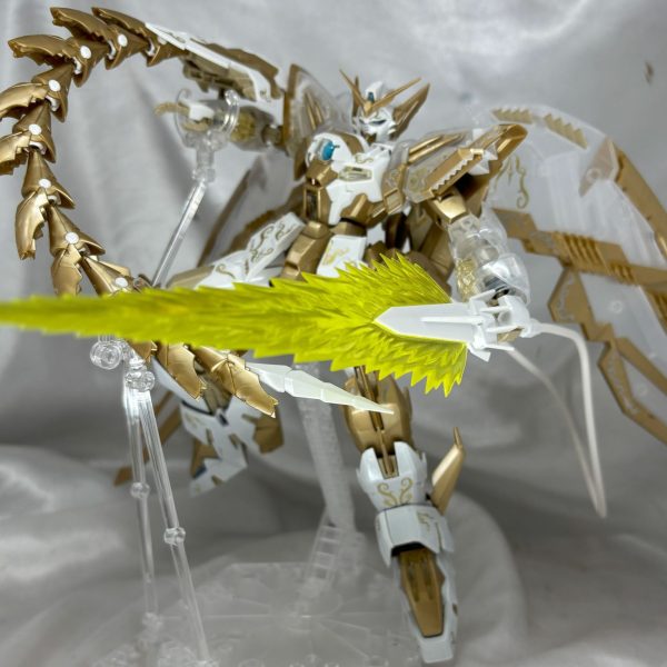 ガンダムエピオン（クロスコントラストカラー）