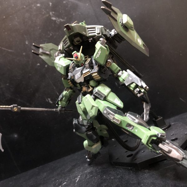 フォビドゥンガンダム