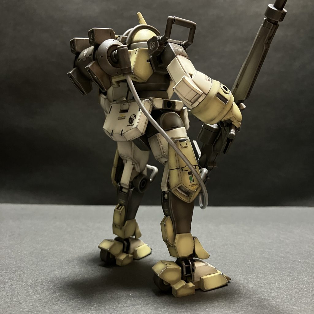 このキットは優秀やね。合せ目消すところが全然ない。ビームライフル銃口の根元部分ぐらいではなかろうか...