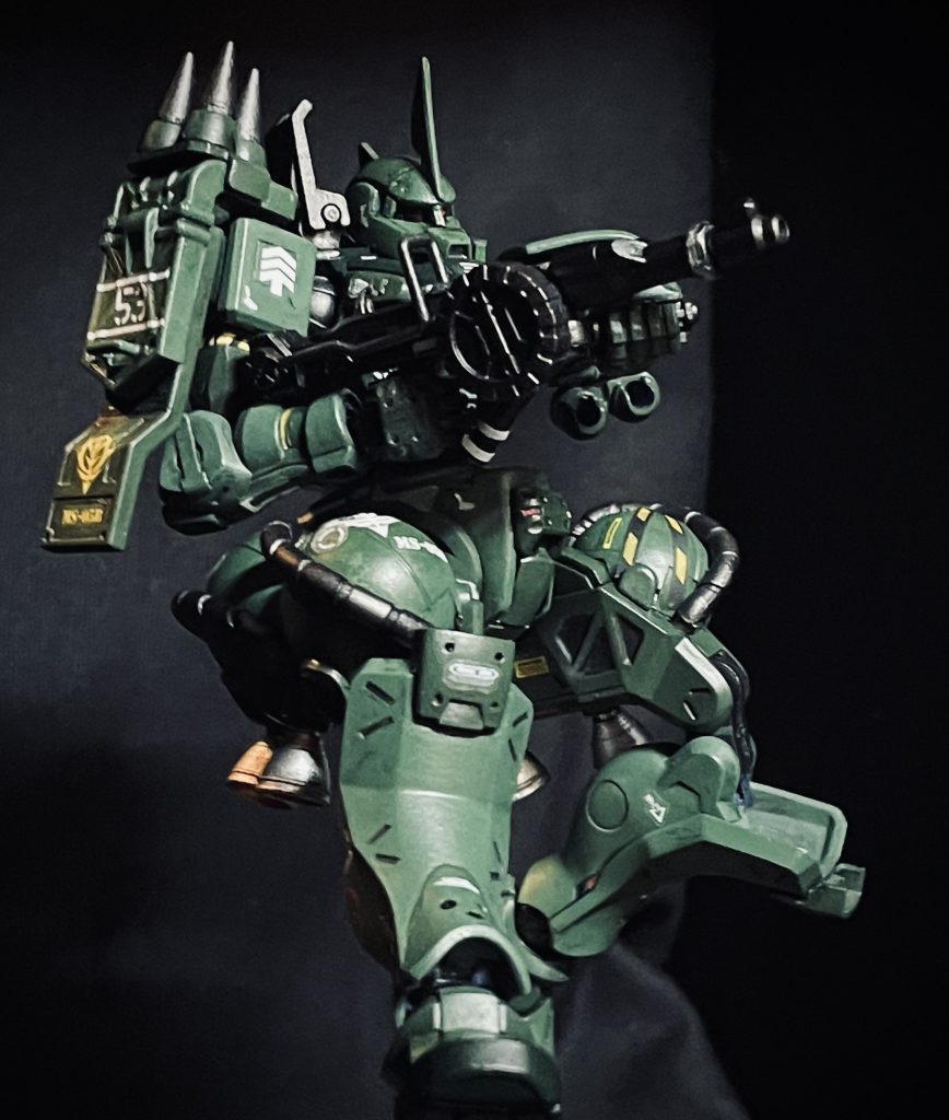 ザクマシンガン両手持ち