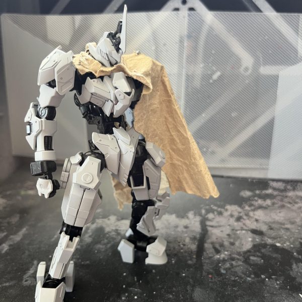  久しぶりにブレイクブレイド読み直したら異世界風ロボを造りたくなりました。んで造りました。サフ段階ですが！マントは必須( ͡° ͜ʖ ͡°) （4枚目）