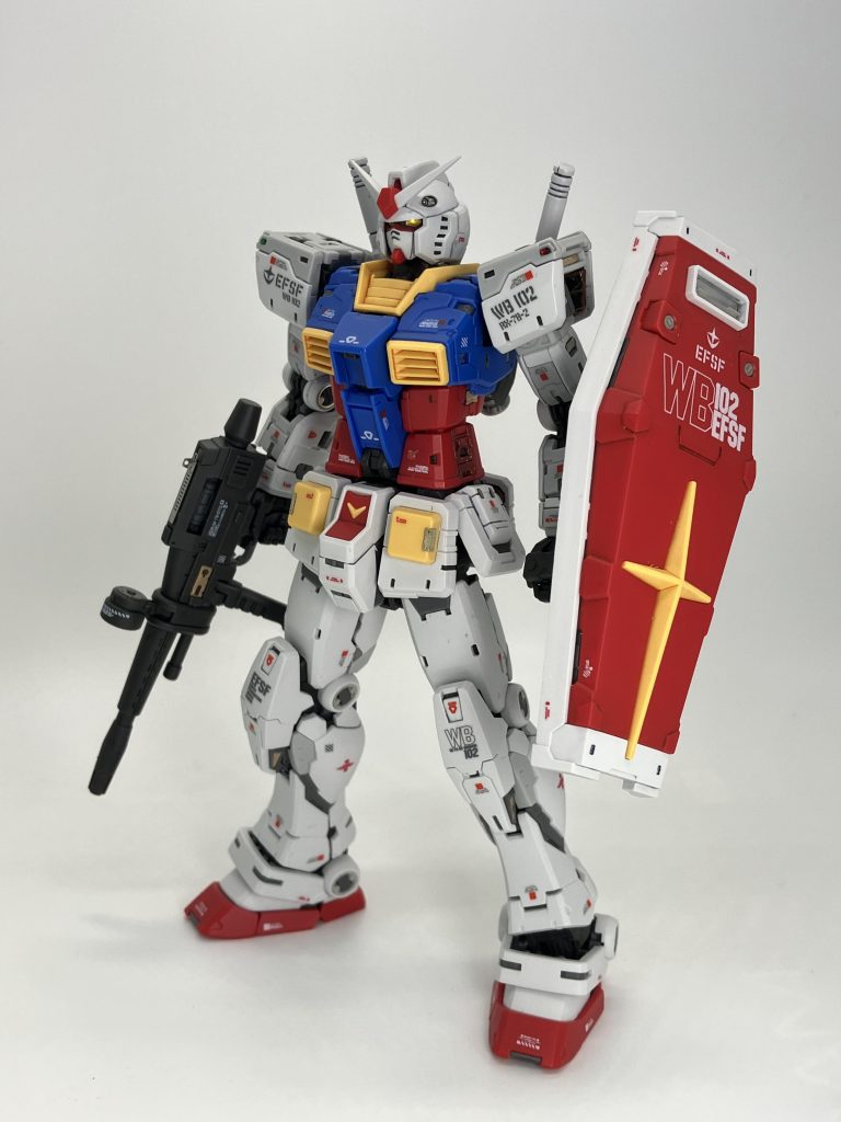 そんな15cmほどの1/144サイズにバンダイの変態技術の結集した2.0、作ってても遊んでても楽しい完成度ですね😘