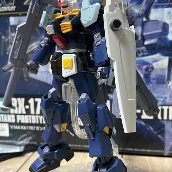 頭部アンテナのシャープ化シールドに丸パーツ追加シールドのスライド状態も表現可能腰の2mm延長フロントとリアの腰パーツに基本ディテール追加脚部のブースターカバー変更とりあえずプロペラントタンク設置  （4枚目）