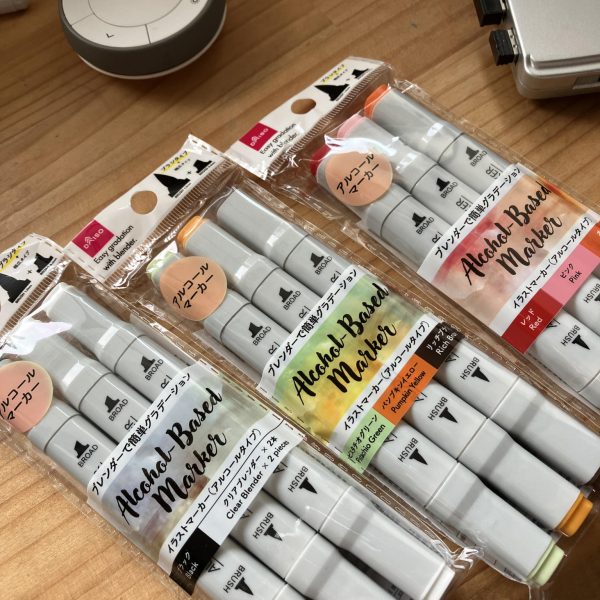 なに？コピック3本セットじゃなくてダイソー？