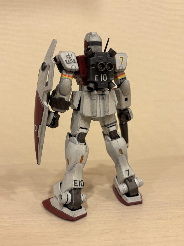 写真の７番機は、スズキ中尉の乗機。スズキ中尉は、もともと”イーグルス”と同じくセイバーフィッシュによる空間戦闘機隊であるM26