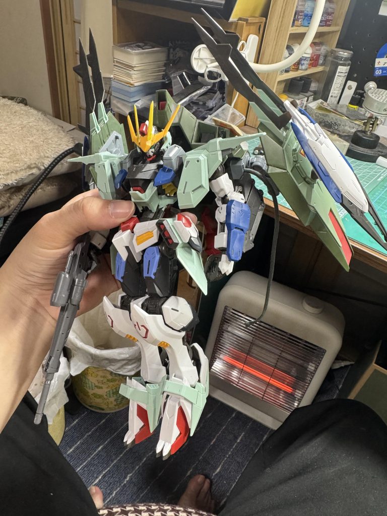 バックパック付いたらだいぶフォビドゥン味が出てかつバルバトスの凛々しさも合わさり脳内がお花畑でした(笑)