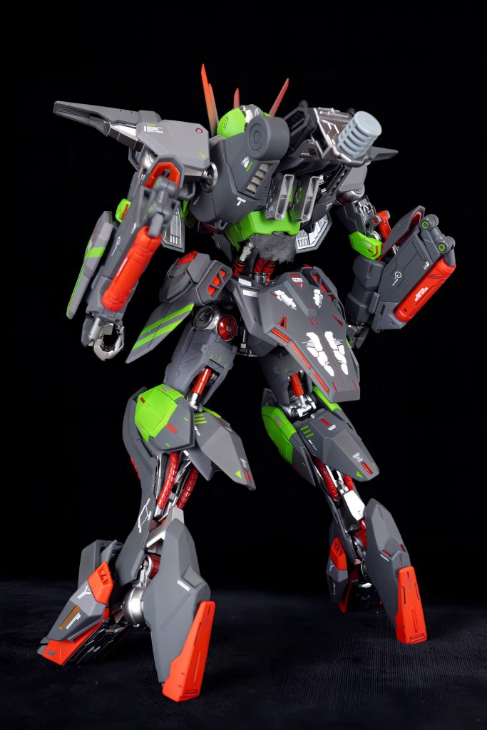 背面バックパック無しver