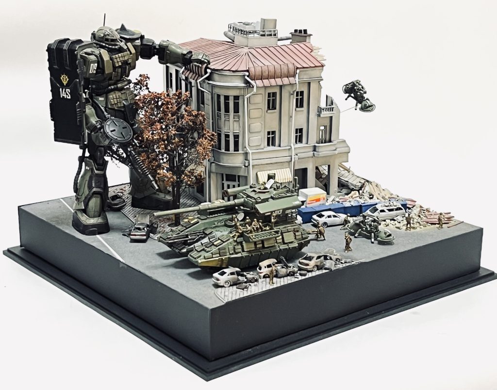 宙に浮いているのはハエではなくワッパです。