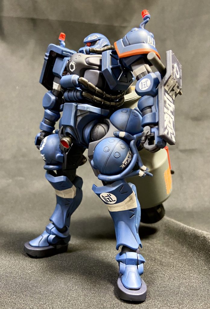 全体はほとんど弄ってません。漢字デカールがすんなり使えるキットって、特にガンダムだと稀なイメージです