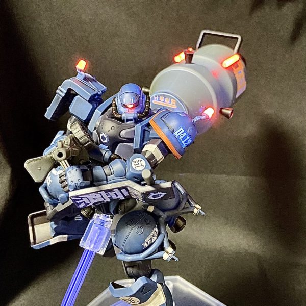 長距離偵察型軍警ザク(試験機)