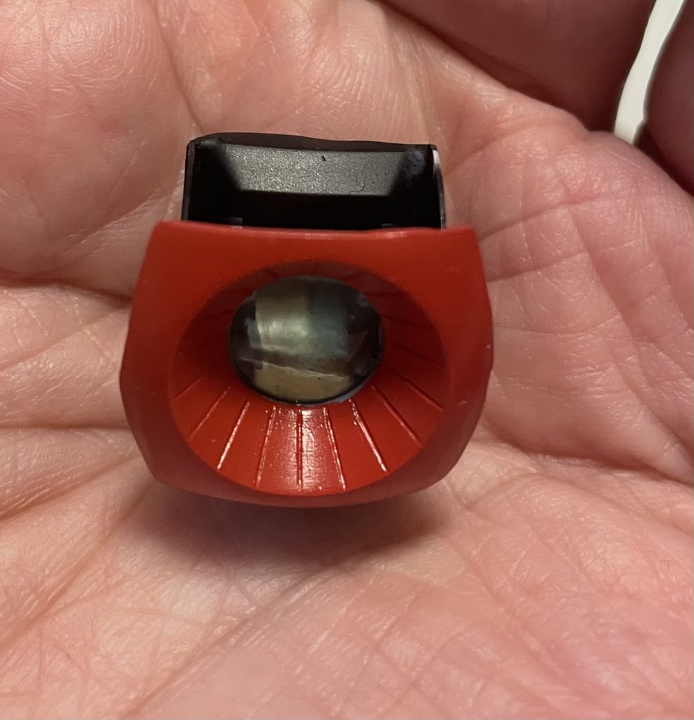 コクピットも少し作り込んだんだけど、全く見えない😅